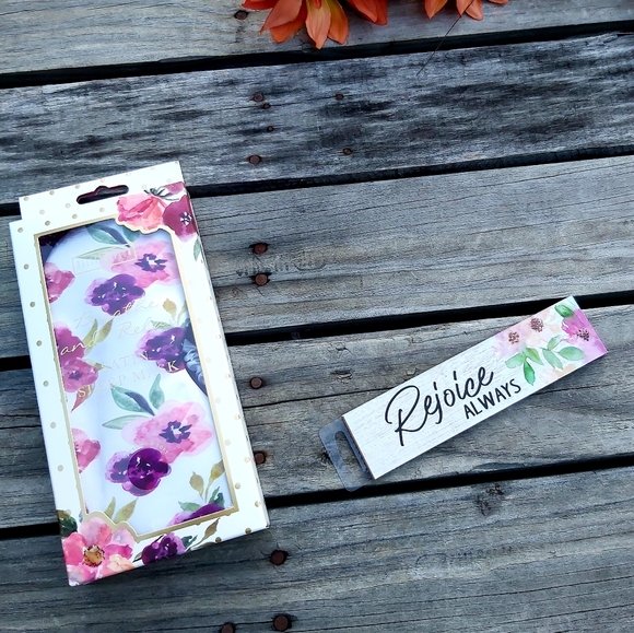 Sleep Mask & Magnet 🧲 - Picture 2 of 5